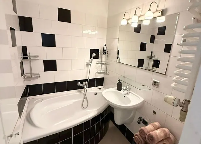 Core アパート ワルシャワ